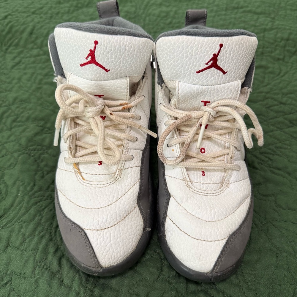 Jordan 12 Retro - Kids Sneaker - Size 2.5